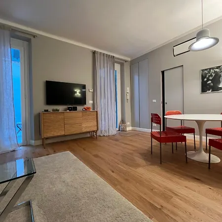 Apartment Historic Design House Near Aquarium Genoa