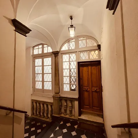 Historic Design House Near Aquarium Appartement *