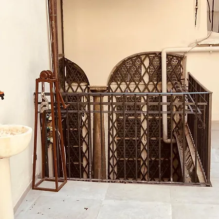 Historic Design House Near Aquarium Appartement Genua