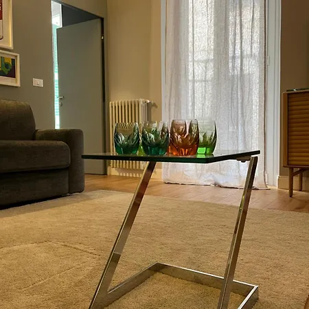 Appartement Historic Design House Near Aquarium Genua