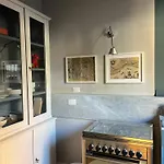 아파트 Historic Design House Near Aquarium *