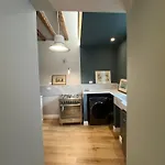 Historic Design House Near Aquarium 아파트 제노바