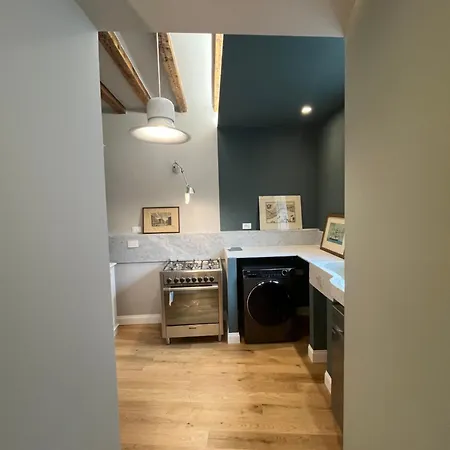 Historic Design House Near Aquarium شقة جنوة